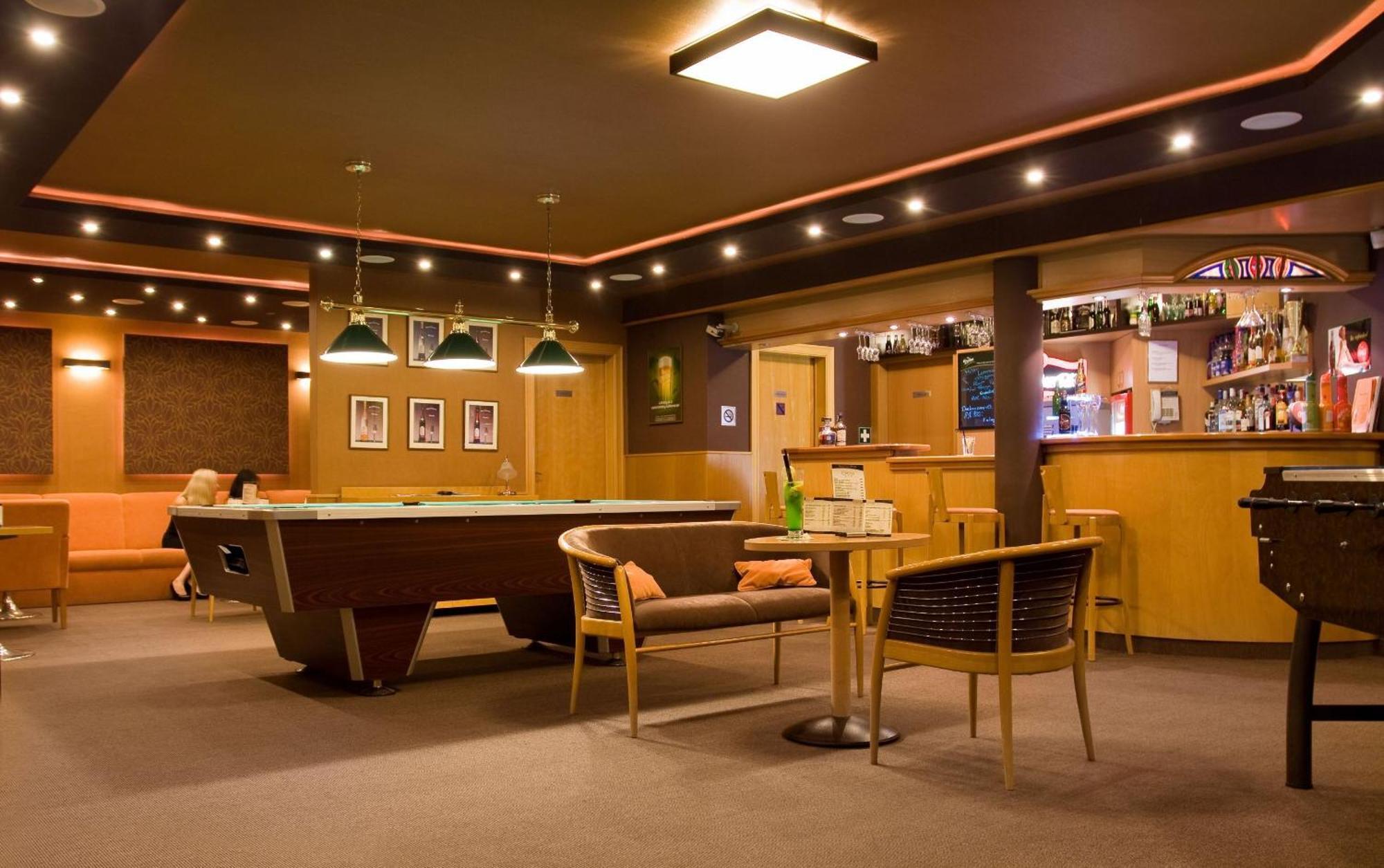 Hotel Kalvaria Győr Zewnętrze zdjęcie