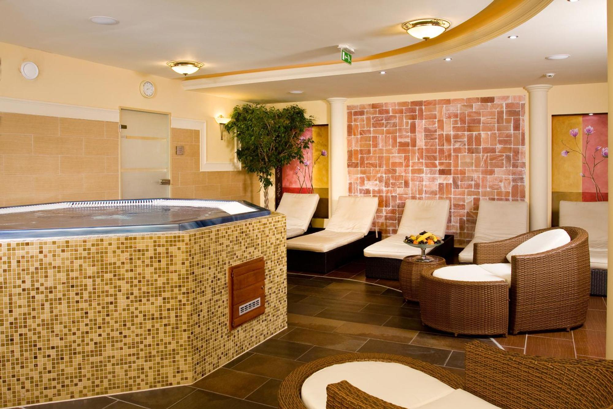 Hotel Kalvaria Győr Zewnętrze zdjęcie