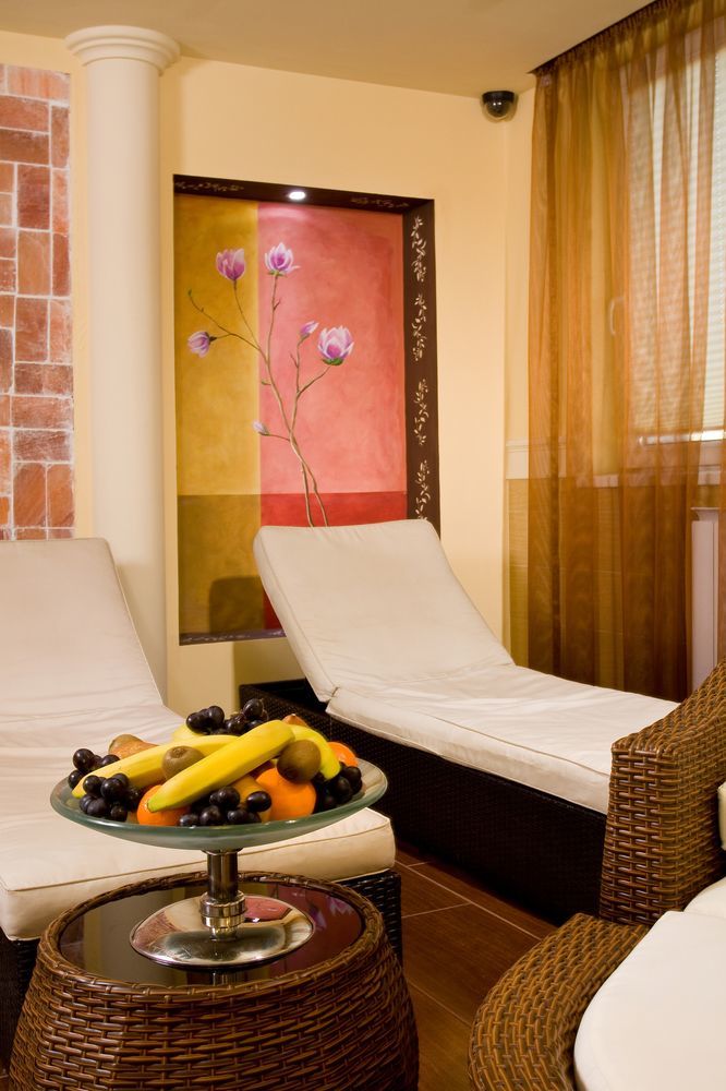 Hotel Kalvaria Győr Zewnętrze zdjęcie